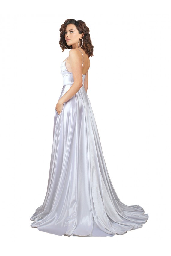 Meilleures Blanc Trapèze Bretelles spaghetti Satiné Stretch Simple Plage Robes de mariée