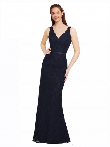 Meilleures Bleu marine foncé Fourreau Col V Dentelle Longue Robes demoiselle d'honneur