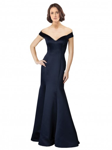 Meilleures Bleu marine foncé Sirène Épaule Dénudée Col V Satiné Longue Robes demoiselle d'honneur / Robes de bal