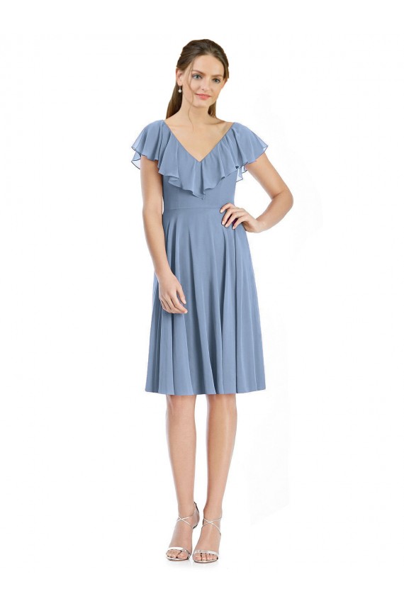 Meilleures Bleu poussiéreux Trapèze Col V Mousseline Courte Robes demoiselle d'honneur