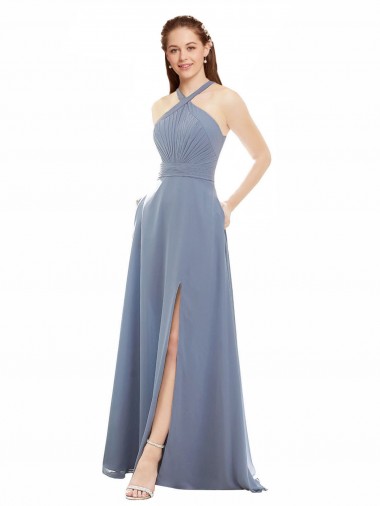 Meilleures Bleu poussiéreux Trapèze Licou Col Haut Mousseline Longue Robes demoiselle d'honneur